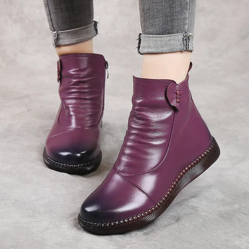 Bota Feminina de Couro Casual Heart