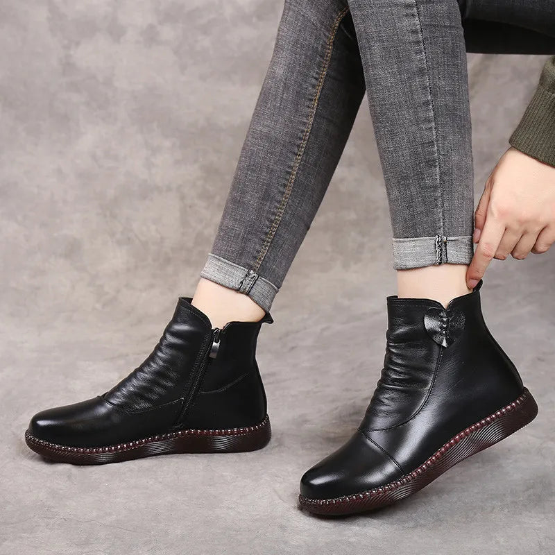 Bota Feminina de Couro Casual Heart