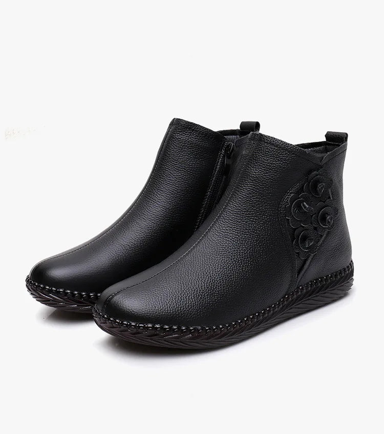 Bota Feminina de Couro Cano Curto Beks