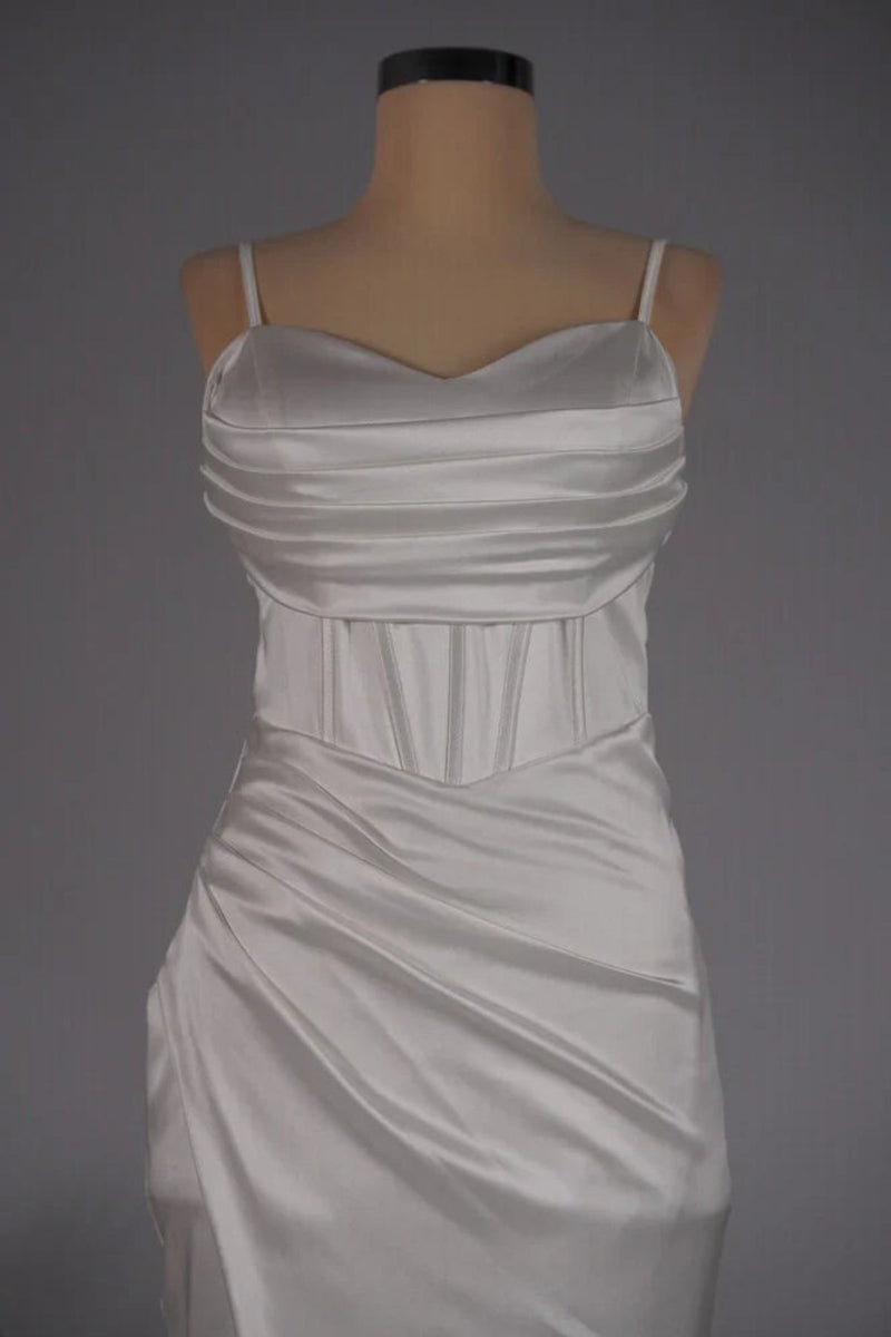 Vestido Bela Longo com Fenda – Cetim Premium e Bojo Estruturado
