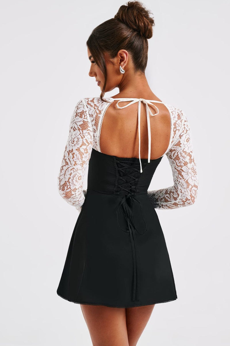 Vestido Noir Romance