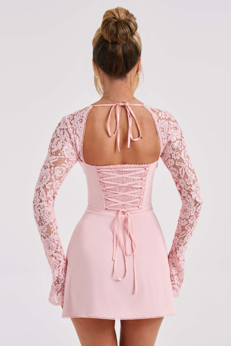 Vestido Noir Romance